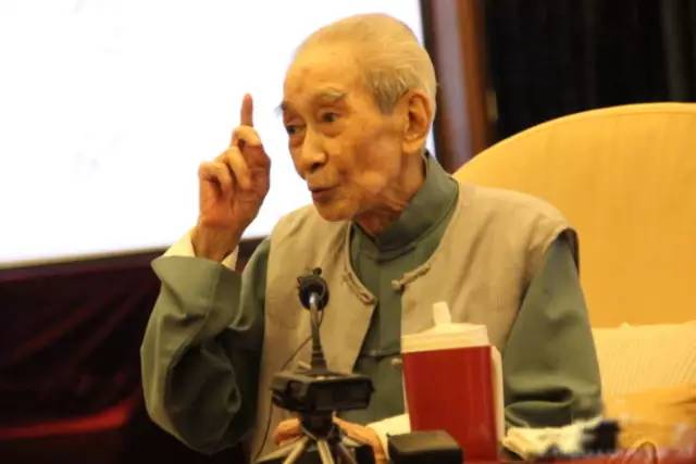 一個人的命運好不好，從他有沒有口德就看的出來！！！