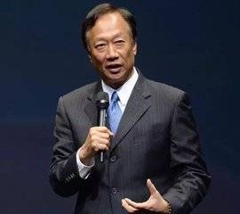 郭台銘：有錢時，不交五友；沒錢時，不求五人！