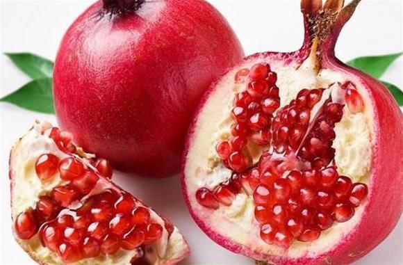 「石榴煮水喝」能溶解各類結石：可排腎結石、膀胱結石、膽結石