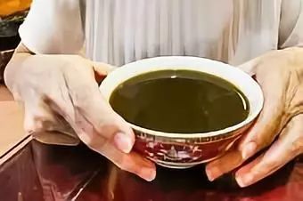 薏米祛濕又消腫？一個步驟錯了，當心濕氣越來越重！
