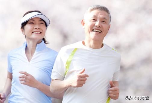 運動醫學專家：如果還能做這6件事，說明你還不老
