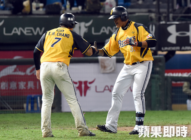 影/恰恰二壘打+大師兄2分砲 中信6:2勝桃猿