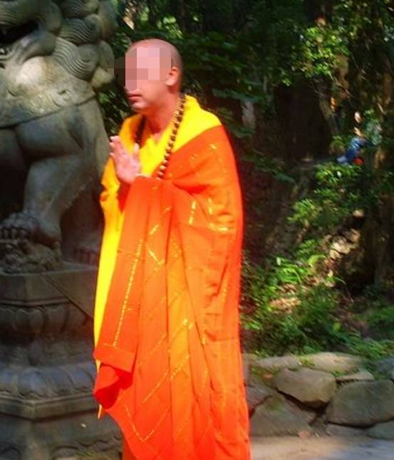 故事：女兒患怪病，還被白狐咬了一口，母親氣得大罵，路過道士：恭喜