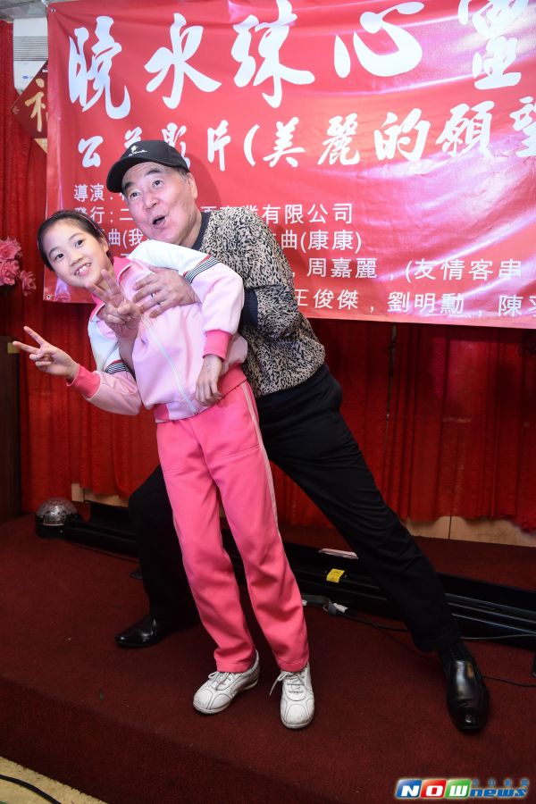  方駿喪妻2年仍心痛！遺憾16年情緣太短暫…現在只能「父女兩人」相依為命…喪妻2年天天都維持…引網友鼻酸！