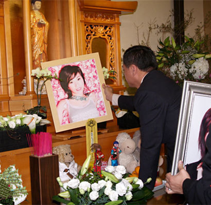  一曲成名，剛要紅就遭遇不幸！婚禮前突然得病，34歲卻遺憾去世了！庾澄慶、SHE祭奠，好友張智成崩潰痛哭！
