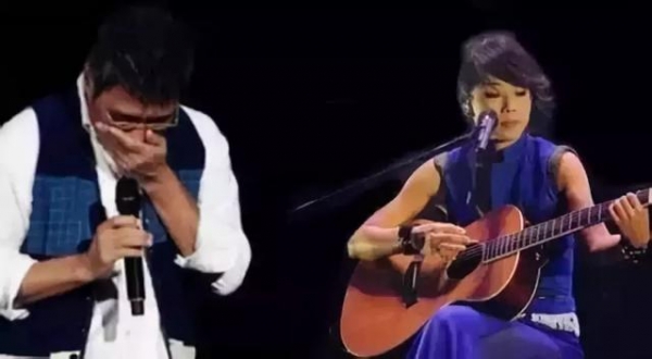 李宗盛唱哭自己：15年了，我以為你會等我.... 這麼多年，能讓李宗盛哭的女人仍然是她！