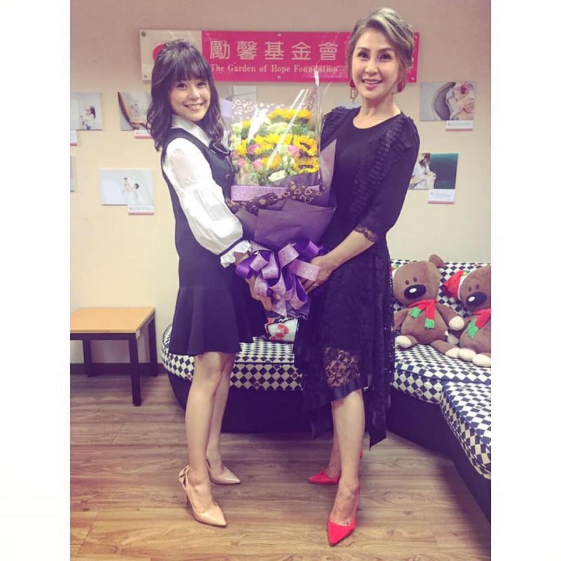 梁佑南「校花女兒」出道了！24歲的方琦，繼承媽媽美貌，目標是諧星！