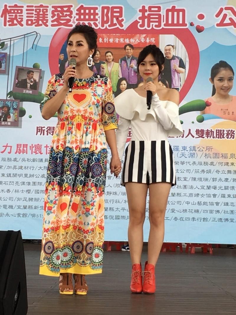 梁佑南「校花女兒」出道了！24歲的方琦，繼承媽媽美貌，目標是諧星！