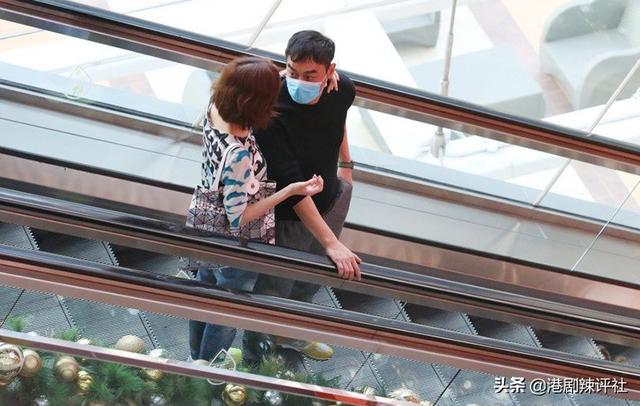 51歲郭藹明素顏買菜被贊靚女，親自買裝修建材，曾拒TVB復出邀請