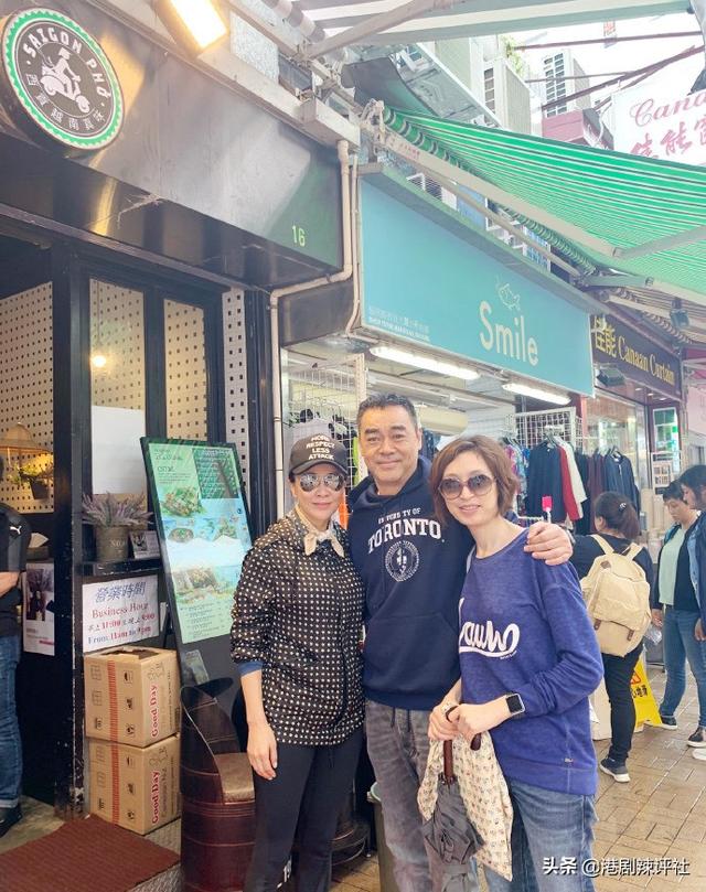 51歲郭藹明素顏買菜被贊靚女，親自買裝修建材，曾拒TVB復出邀請