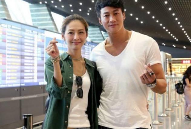 何潤東結婚3年從不曬老婆，看了他老婆的照片後，網友：用心良苦