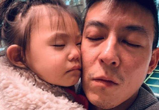 陳冠希女兒長大了，如今竟長成這般模樣，網友：浪子的女兒就是不一樣~