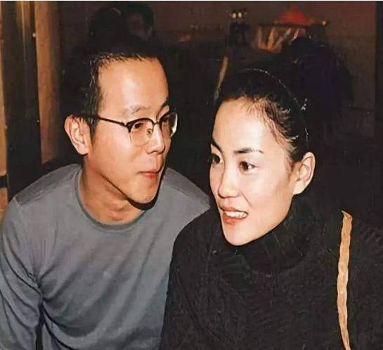 時隔多年，王菲前夫竇唯用6個字評價王菲的人品，網友：讓人唏噓！