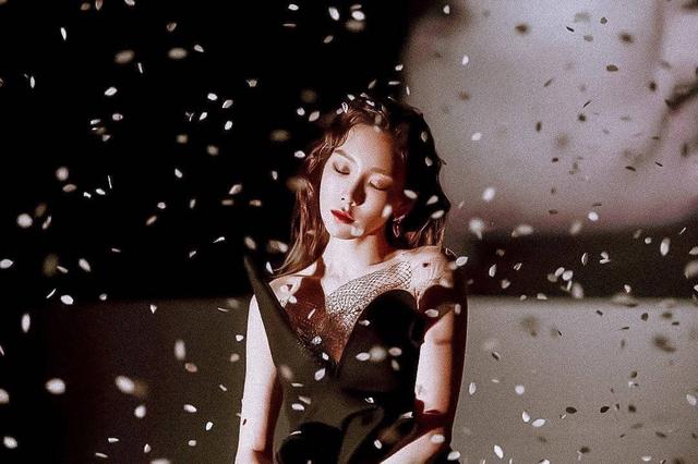 金泰妍自爆必須聽新曲的三個理由，網友：鬼知道我聽了多少遍MV