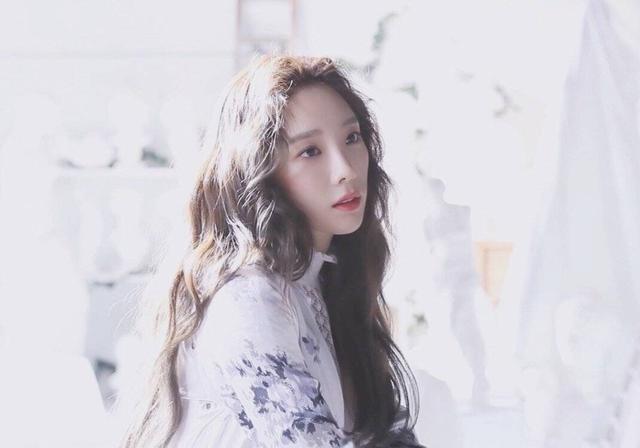 金泰妍新曲將上架，吹爆泰妍四季般音色和顏值，希望快點到來