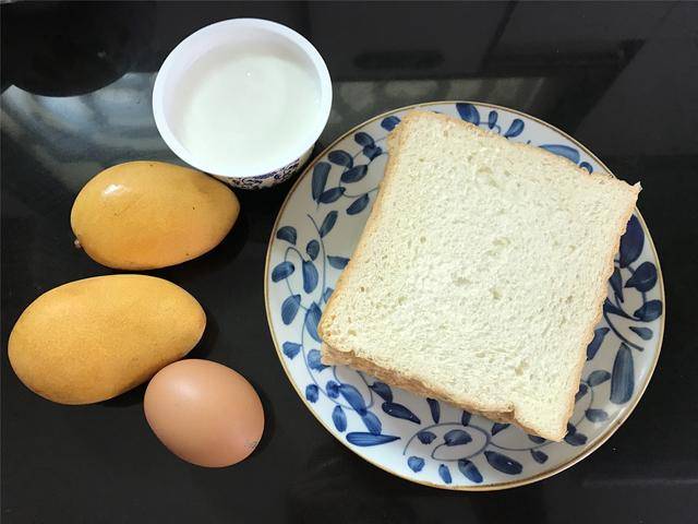 5分鐘快手早餐，比蛋糕簡單，比雞蛋餅頭好吃，簡單易消化，非常適合孩子和老人
