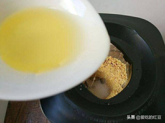 自製傳統花生醬，在家就能輕鬆做，比買的好吃多了