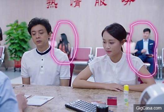 這4張會讓你「廢到笑」正常人卻很難發現的「超低能」穿幫鏡頭