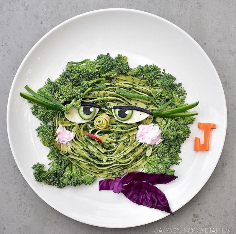讓孩子不再挑食！巧手媽把食物變身「超精緻卡通人物」　烏蘇拉「章魚頭髮」真的神還原