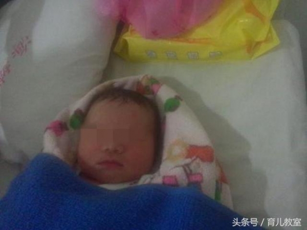 產婦生下寶寶，寶爸卻一心玩手機！害寶寶和寶媽先後離世！