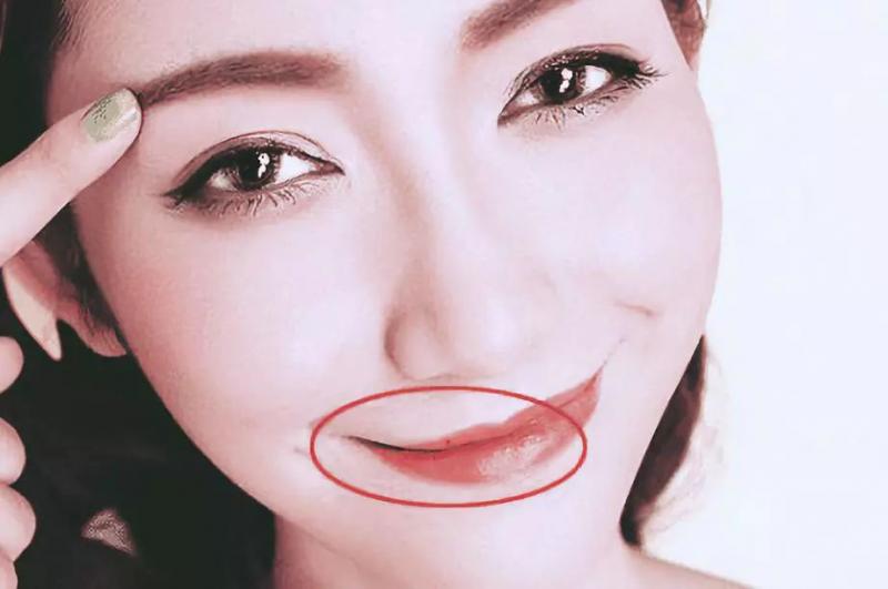 女人臉上5大吉痣，吃得好，穿得好，嫁得好 