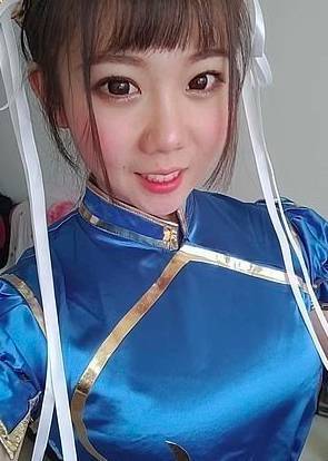 大膽公開徵友！軟萌正妹哭喊「交不到男友」…往下一看「尺寸太大」瞬間懂了 -
