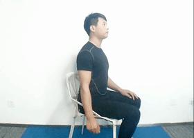 經常落枕，頸型頸椎病的典型信號！常做3個動作，脖子舒暢去病根