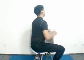 經常落枕，頸型頸椎病的典型信號！常做3個動作，脖子舒暢去病根