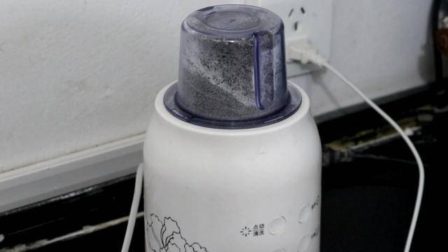 想喝黑芝麻糊，兩樣食材在家簡單搞定，味道香濃吃得放心