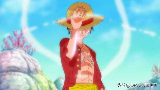 《海賊王》中沒有「遺傳」一說，路飛的身高就是最好證明！