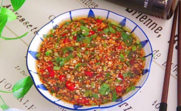 「萬能的調料汁」，拌什麼都好吃，做法和配方詳細講解，2分鐘學會