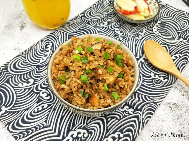 5道剩米飯的花樣吃法，10分鐘搞定，簡單營養美味，懶人的福音