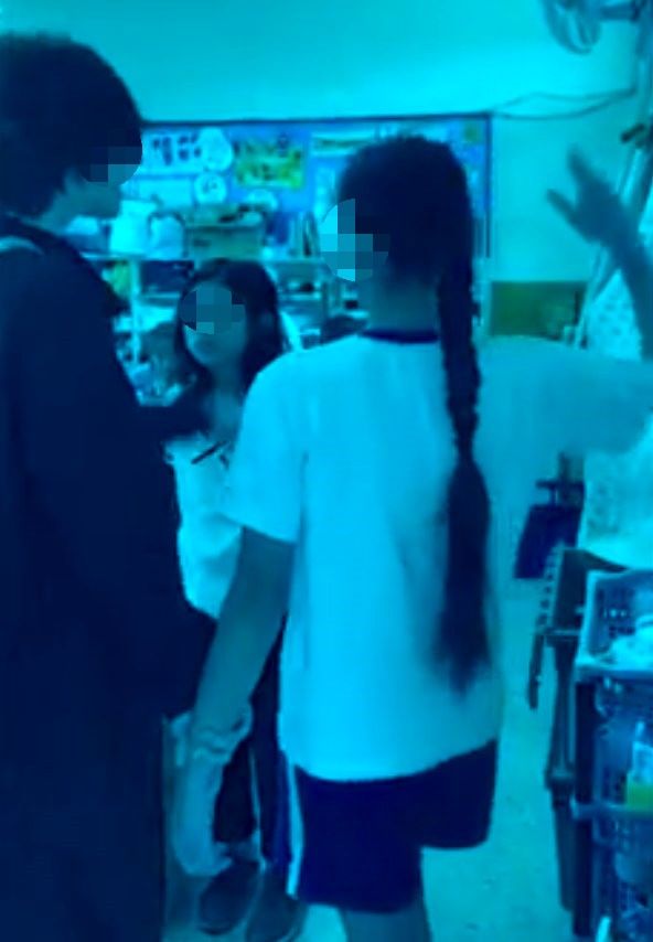 女兒慘被霸凌忍2年...「虎媽衝學校1:1正義私刑」網一面倒力挺：以暴制暴！教育部痛斥...