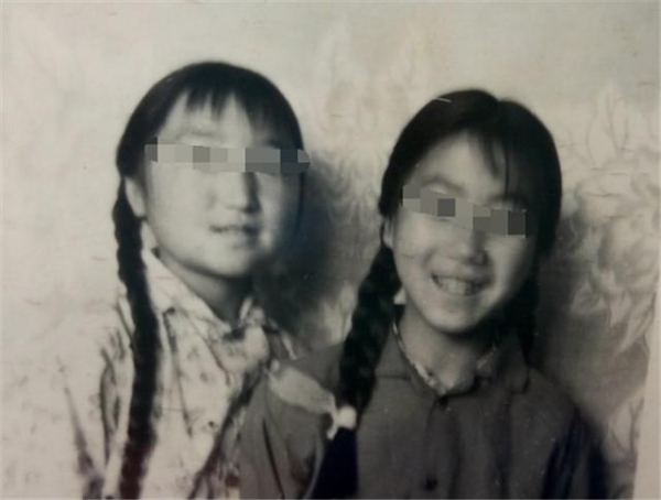姐姐恨妹妹搶愛人二十年不往來，兒子結婚時才知妹妹二十年前就已過世！真相讓她懊悔不已！