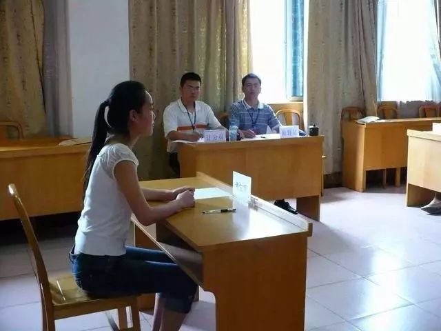 女面試官：漂亮和賢惠的女人你娶哪一個？小伙精彩回答被點讃！