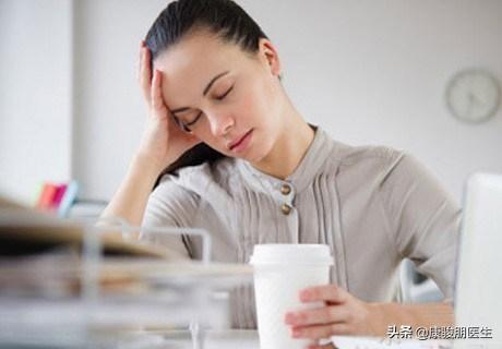 濕氣重看舌頭！3個食物要少吃，按3個穴位，濕氣沒了一身輕鬆！