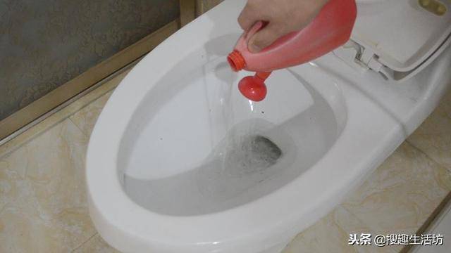 風油精加牙膏混合，作用太棒了，一年能省下不少錢，越早知道越好