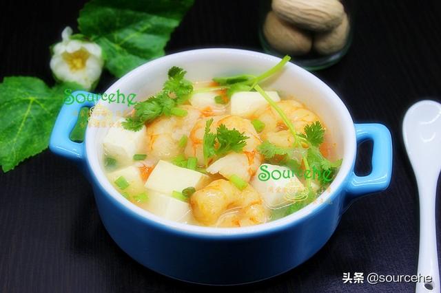 8種適合女人的美食，女人常吃，臉色紅潤，氣質絕佳