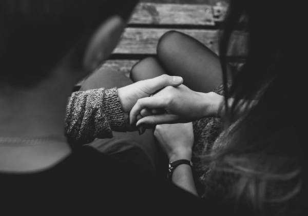 男人如果有3個舉動，不是不愛，而是「深深愛著妳」！尤其是最後一個！