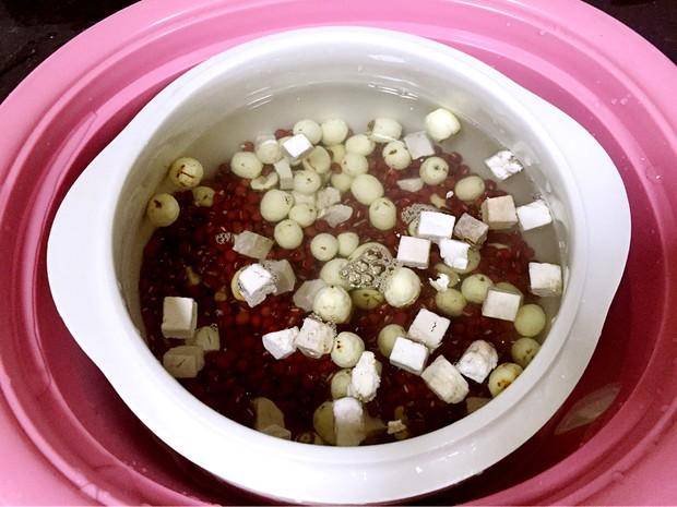 老人說「一兩茯苓一兩金」，春季茯苓好處多，但這3種做法，很多人都不知道