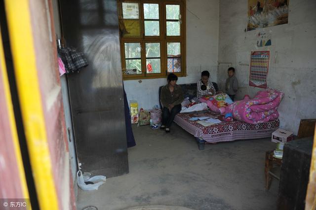 婆婆做夢都想抱孫子，產房外她看一眼孩子，月子裡我眼淚都流乾了