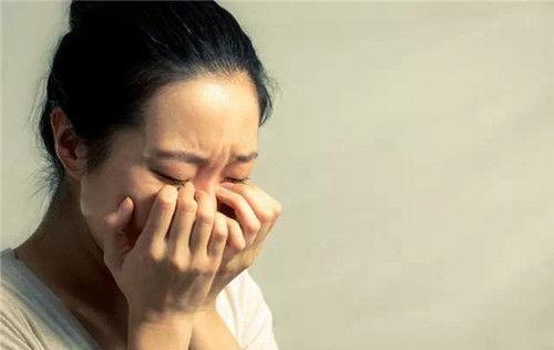 新婚夜親熱後，我和老公齊腹痛，去醫院檢查，醫生的話把我嚇呆了