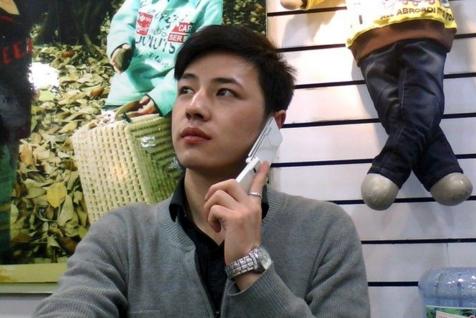 我請准岳母下館子，點菜時她搶去菜單，結帳時我遛了