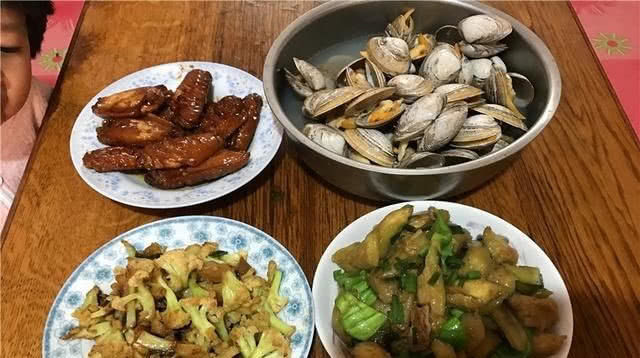俺生病住院,老婆拋下俺連夜從醫院離開,幾天後再見,直接傻住