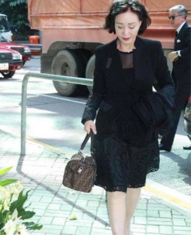 她用43年智鬥小三，丈夫去世後繼承70億財產，小三們顆粒無收