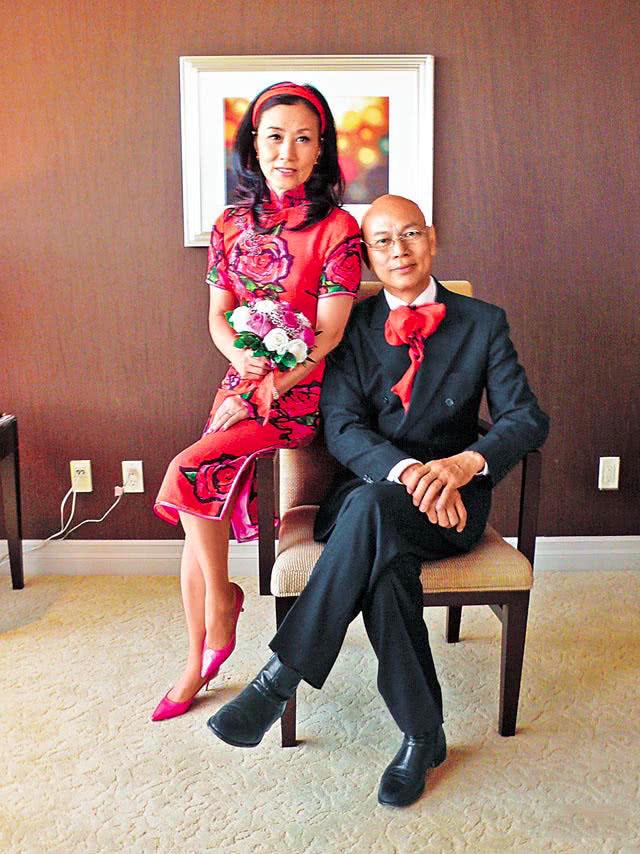 羅家英兩度抗癌後再入院，身體虛弱精神好，妻子汪明荃也兩度患癌