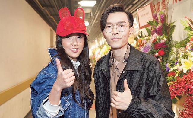 她曾有機會成為成龍的兒媳婦，一手好牌打爛，如今成為過氣女星！