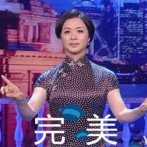 變性22年，只有穿上旗袍才勉強像個女人，看完她的素顏照不要吃驚