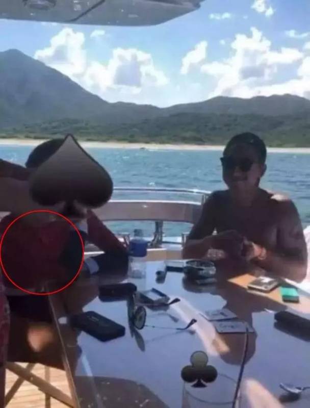 吳千語失戀，被林峰寵了5年，百億富豪男友卻一年都忍不了