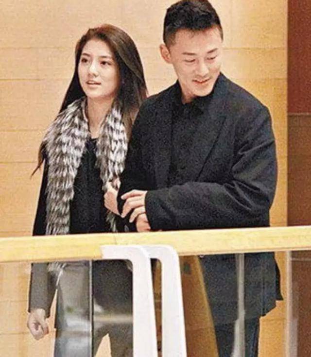 吳千語失戀，被林峰寵了5年，百億富豪男友卻一年都忍不了